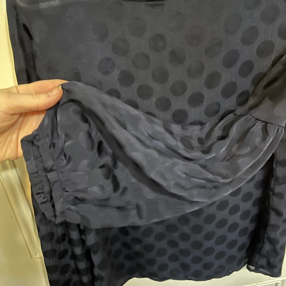 Dynamite l Navy Blue Blouse - Picture 4 of 6